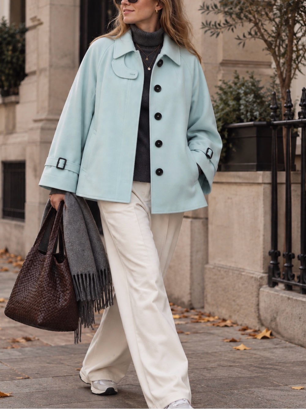 Windsor. Luxury Blue Cape Trench Swing Jacket EU 36. New with original tags